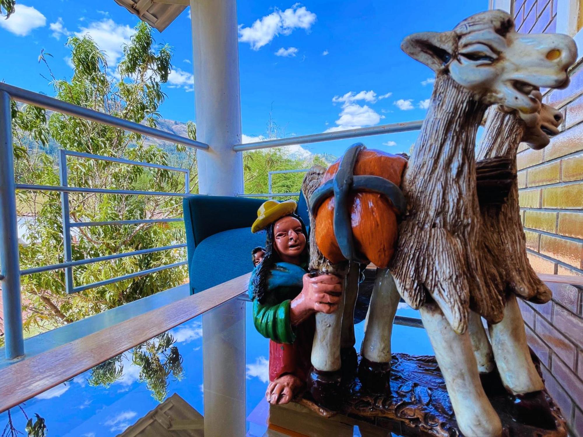 Runaway Eco Hotel Carhuaz Dış mekan fotoğraf