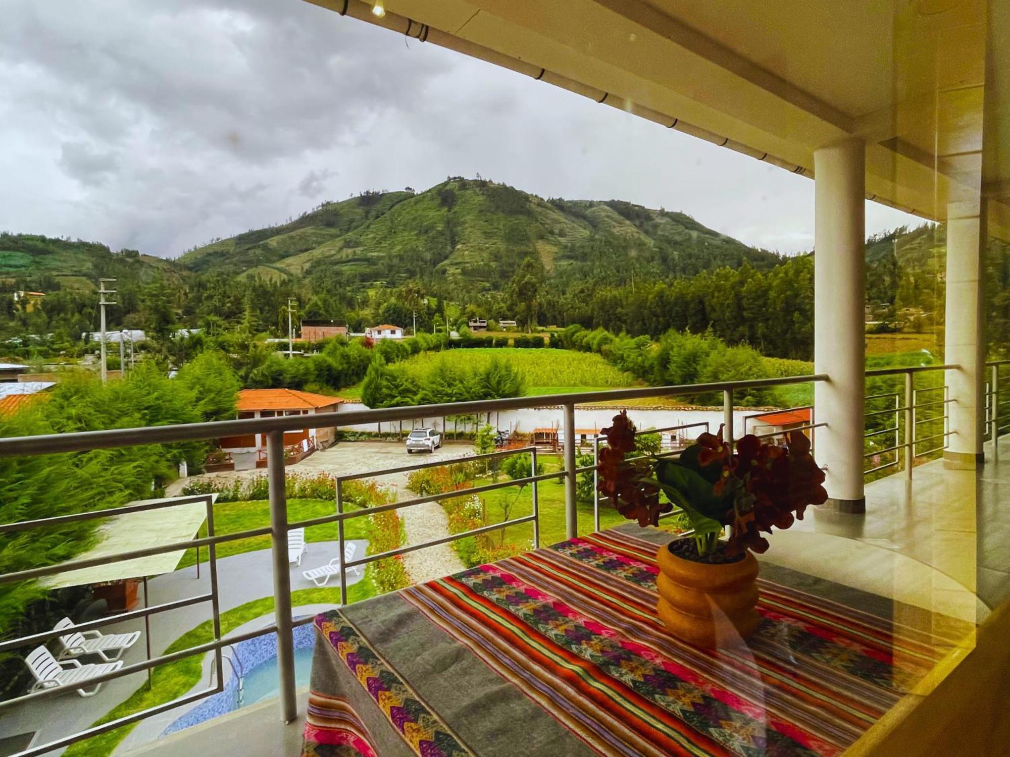 Runaway Eco Hotel Carhuaz Dış mekan fotoğraf